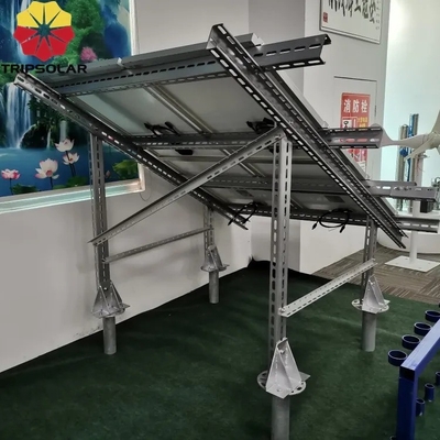 Installation facile et rapide Système de montage au sol de panneaux solaires avec une charge de vent de 60 M/s