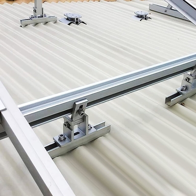 Support de montage de la jambe avant et arrière pour les plateaux de panneaux solaires réglables par angle