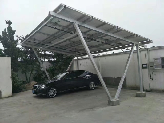 1.4KN/m2 Charge de neige et 60m/s Charge du vent Structure en aluminium pour le montage de parking solaire