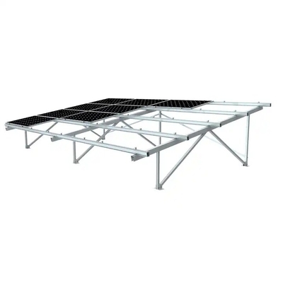 Installation de panneaux solaires photovoltaïques en argent naturel