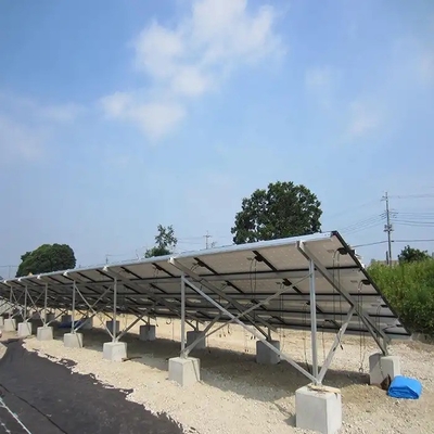 Montage en argent naturel pour l'installation de panneaux solaires préassemblés et personnalisés