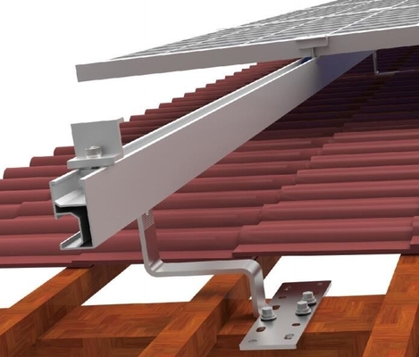 Système de montage de panneaux solaires pour structure photovoltaïque