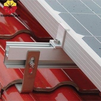 Crochet de toit de panneau solaire en acier inoxydable sur mesure pour un montage photovoltaïque rapide