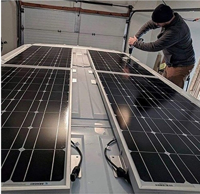 Support en aluminium Z pour le montage de panneaux solaires sur la fonction du système d'énergie RV