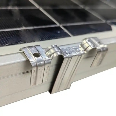 30 mm 35 mm 40 mm SUS304 Panneau solaire métallique Clips de drainage d'eau pour le nettoyage de l'eau des modules photovoltaïques