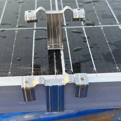 30 mm 35 mm 40 mm SUS304 Panneau solaire métallique Clips de drainage d'eau pour le nettoyage de l'eau des modules photovoltaïques